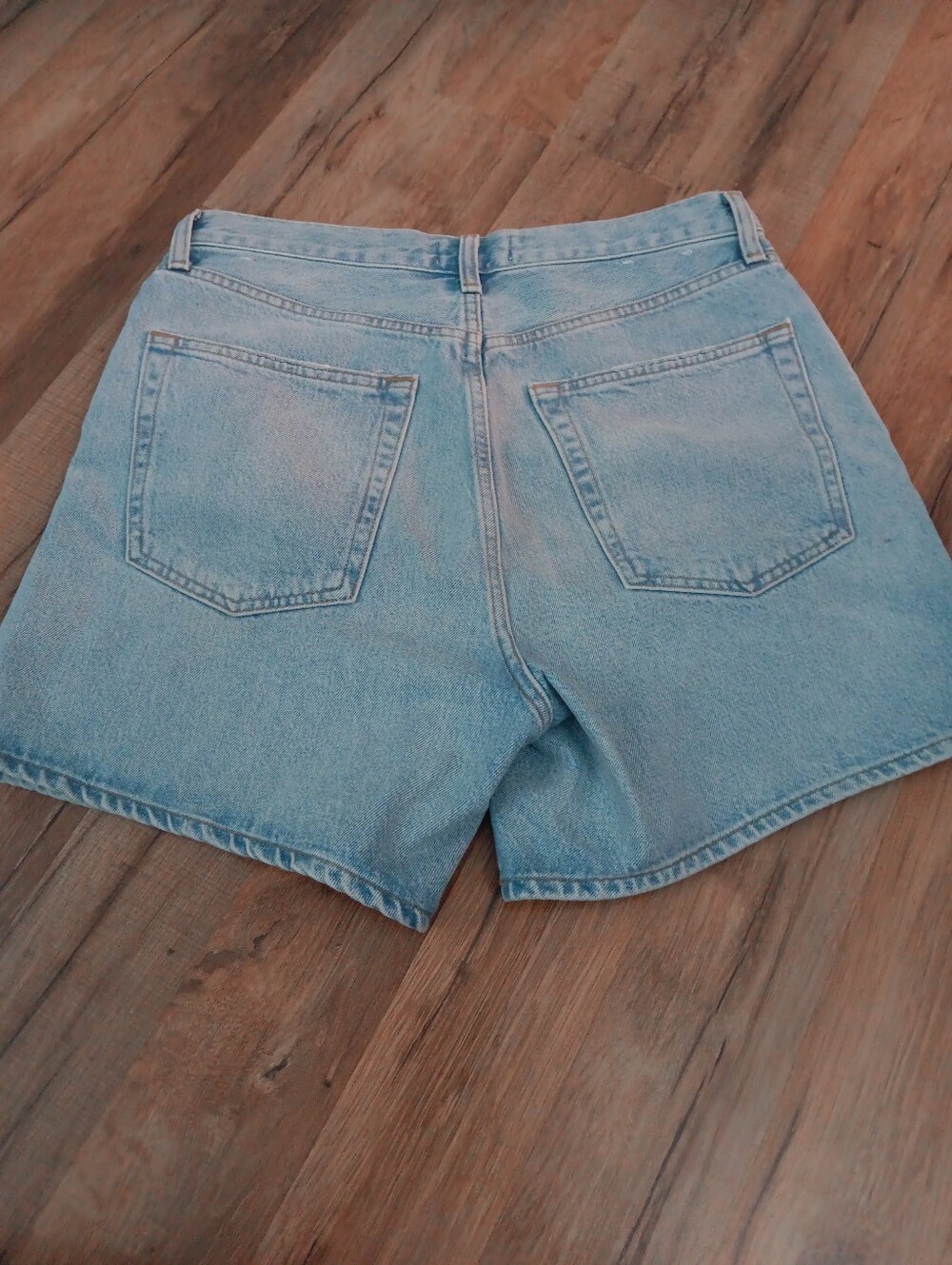 Agolde Light Blue High-Rise Denim Bermuda Shorts - Picture 6 of 6